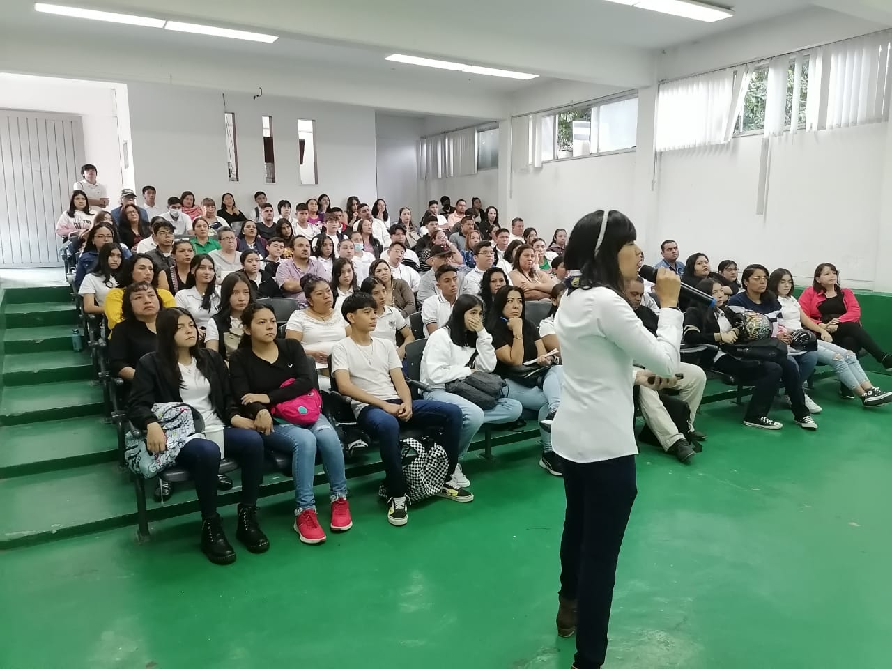 Dan bienvenida a alumnos de nuevo ingreso al Cobaem