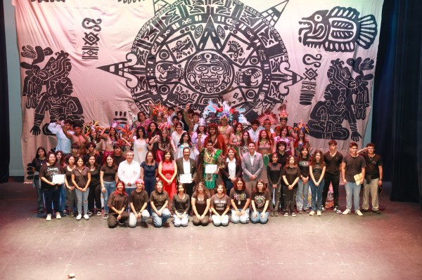 Presenta Cobaem con éxito “La Malinche, Epopeya Musical” en el Teatro Ocampo